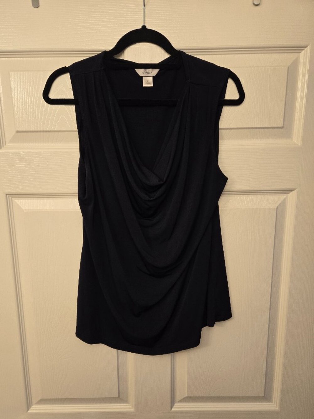 CJ Banks - black slouch front neckline sleeveless blouse, size X.